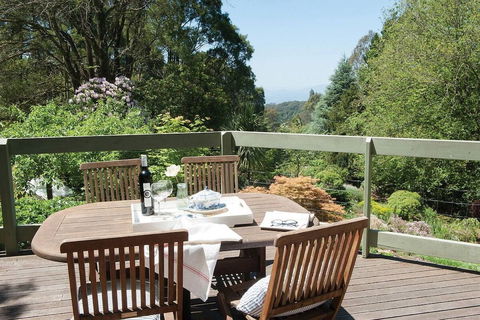 Woolrich Historic Garden Cottage - Accommodation Directory 5