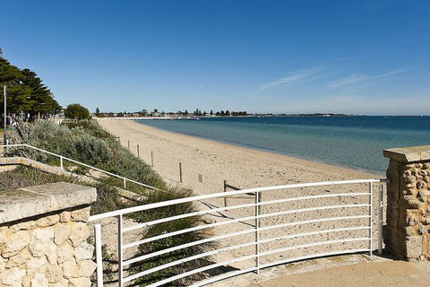 Quest Rockingham - Accommodation Directory 2