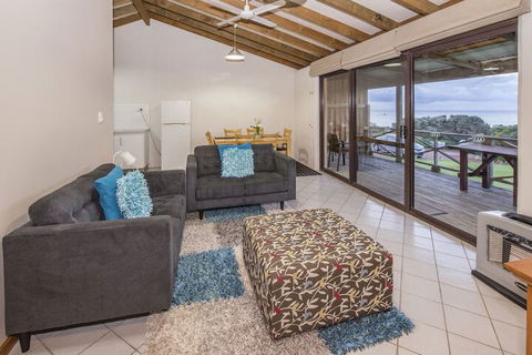 Chandlers Smiths Beach Villas - Accommodation Directory 4