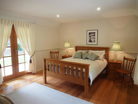 Tahara Cottage - Accommodation Directory 4