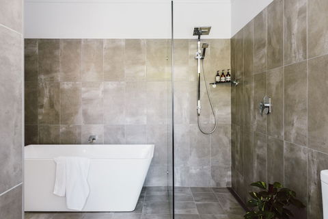 Beechmont Garden Retreat - Accommodation Directory 0