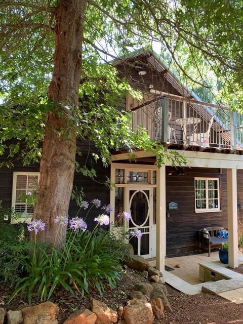 Oak Tree Barn Bridgetown - Accommodation Directory 6