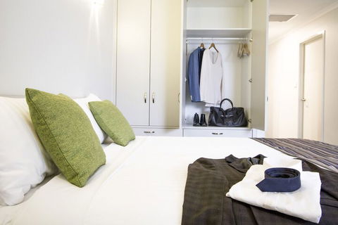 Abode Narrabundah - Accommodation Directory 2