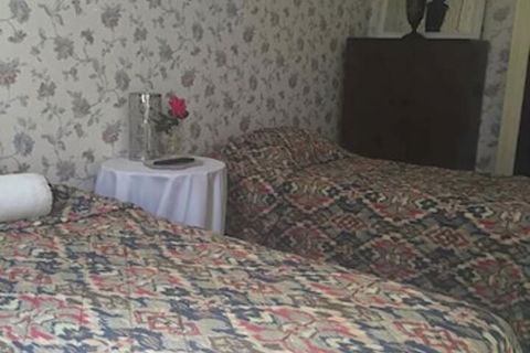 Highton Manor - Accommodation Directory 1