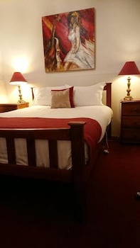 Empire Hotel Deloraine - Accommodation Directory 6