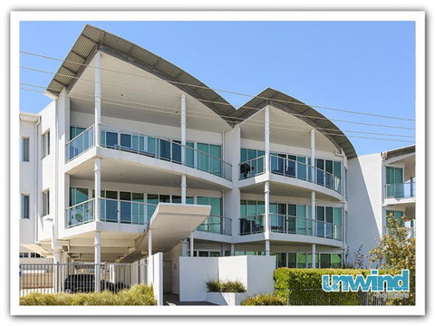 Gallery Resort Apartments - Accommodation Directory 2