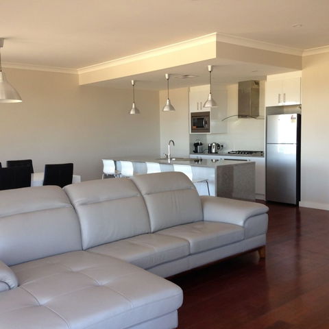 Neagles Retreat Villas - Accommodation Directory 3