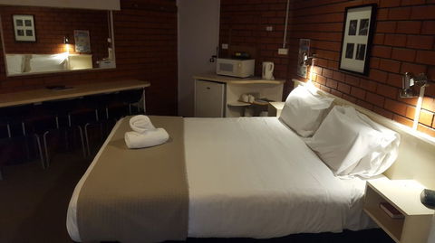 Boat Ramp Motel - Accommodation Directory 2