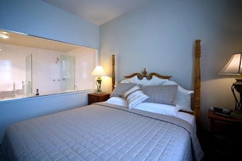 Delany Hotel - Accommodation Directory 1