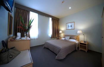 Delany Hotel - Accommodation Directory 2