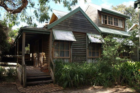 Ti-Tree Village - Accommodation Directory 3
