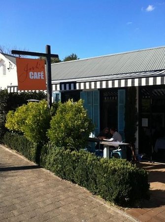 Josh's Cafe - Accommodation Directory 0