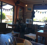 Two Birds Gallery Cafe - Accommodation Directory