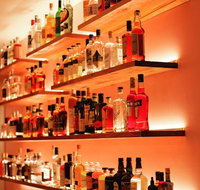 Johnny's Emporium - Accommodation Directory