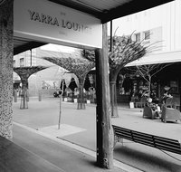 Yarra Lounge - Accommodation Directory