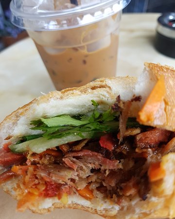 N Lee Bakery - Accommodation Directory 0
