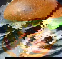 Kt's Burgers - Accommodation Directory
