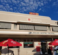 Burkes Bistro and Bar - Accommodation Directory
