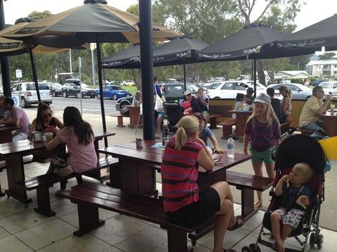 Lorne Larder - Accommodation Directory 0
