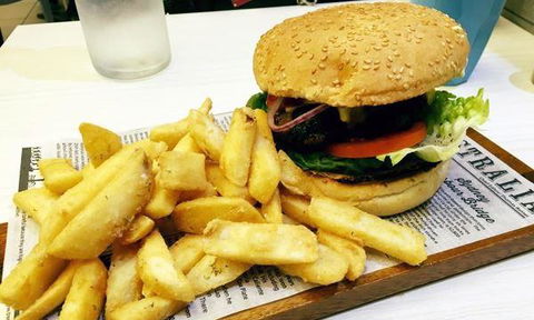 The Paddock Bakery - Accommodation Directory 12