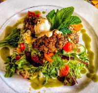Hanging Rock Cafe - Accommodation Directory