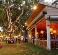 KU de' TA - Accommodation Directory