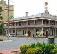 The Grand Central Hotel - Accommodation Directory