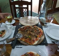 Eildon Woodfire Pizza - Accommodation Directory