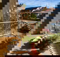 Trentham.General - Accommodation Directory