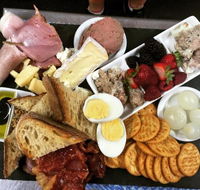 Canvas Coffee  Providore - Accommodation Directory