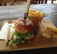 Doc Yarrum Cafe - Accommodation Directory