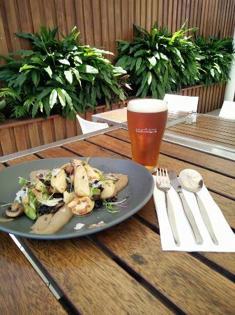 The Maryville Tavern - Accommodation Directory 0
