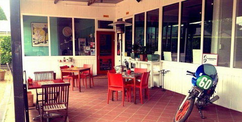 Rockabellas Roadside Diner - Accommodation Directory 6