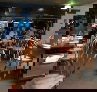 Cinque E Mezzo Pizza - Accommodation Directory