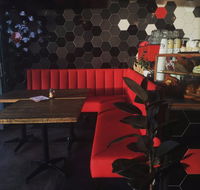 Lolo's Lounge - Accommodation Directory