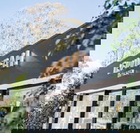 Leumeah Hotel - Accommodation Directory