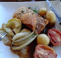 Swill 'N' Grill - Accommodation Directory