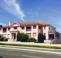 The Grand View Hotel Bistro - Accommodation Directory