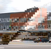 The Alpine Hotel Restaurant Cooma - Accommodation Directory