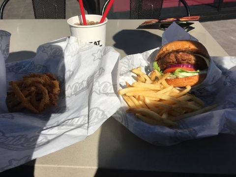 Carl's Jr. - Accommodation Directory 0