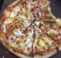 Crust Gourmet Pizza Bar Woolongong - Accommodation Directory