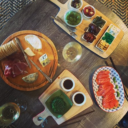  Accommodation Directory