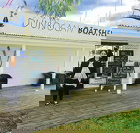 Dunbogan Boat Shed - Accommodation Directory