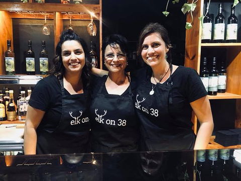 Elk On 38 - Accommodation Directory 0
