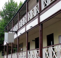 The Albion - Accommodation Directory