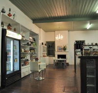 Barnesstore Emporium Cafe - Accommodation Directory