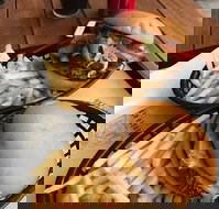 Burger Head - Accommodation Directory