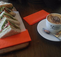 Michaels Cafe - Accommodation Directory