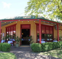 Pizza's In The Mist - Accommodation Directory