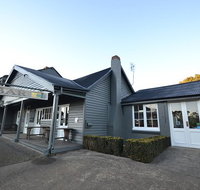 Robertson Inn - Accommodation Directory